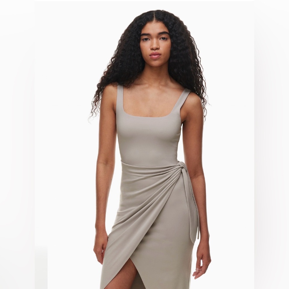 Elegant Gray Women's Dress